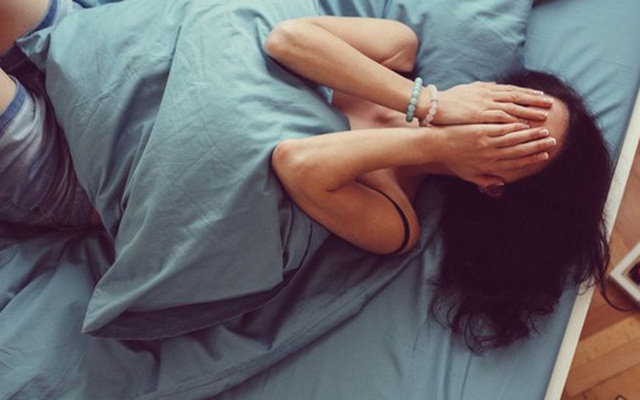 Xem ''Sex Life'' xong tôi giật mình, câu hỏi của chồng sau đêm ấy mới khiến tôi ám ảnh- Ảnh 3.