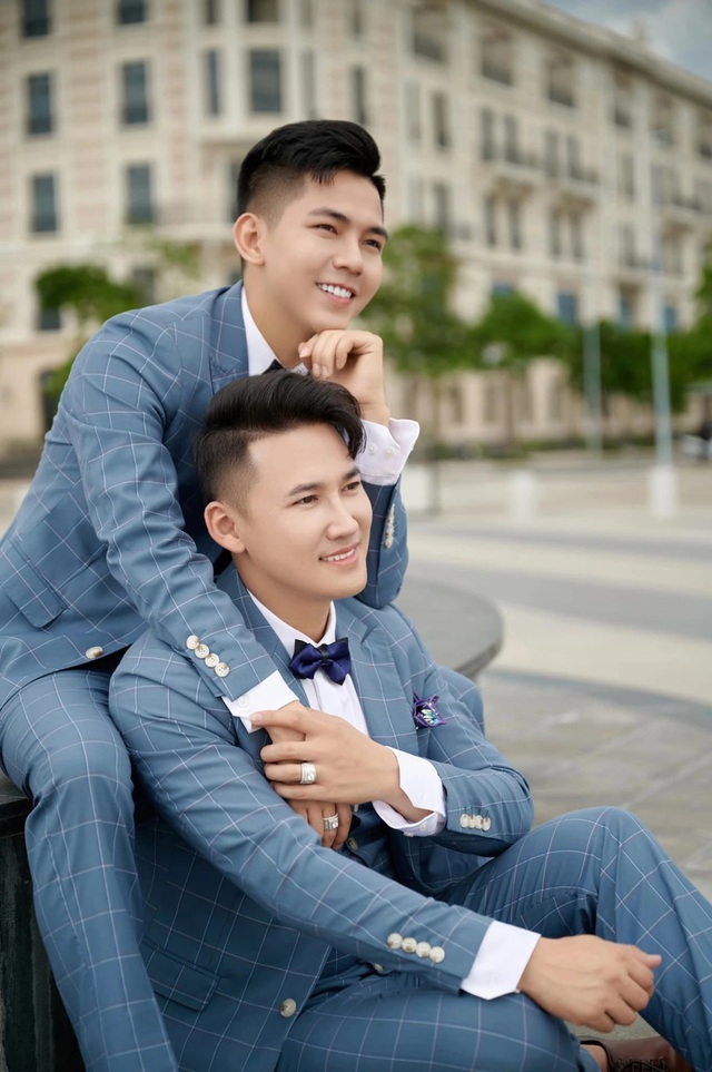 Nam diễn viên Việt kết hôn đồng giới được mời livestream giá 120 triệu, từ chối thẳng- Ảnh 2. Nam diễn viên Việt kết hôn đồng giới được mời livestream giá 120 triệu, từ chối thẳng- Ảnh 2.