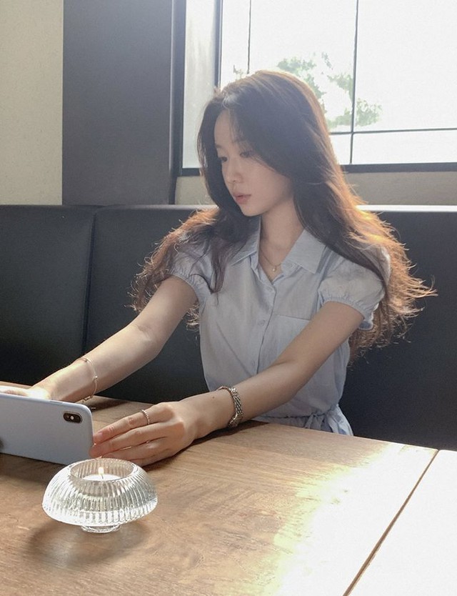 Khi “thế hệ cợt nhả” sống với mức lương 7 triệu/tháng: Làm cách nào vẫn dư tiền mua vàng?- Ảnh 1. Khi “thế hệ cợt nhả” sống với mức lương 7 triệu/tháng: Làm cách nào vẫn dư tiền mua vàng?- Ảnh 1.