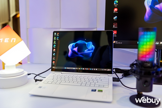 HP kỷ niệm 30 năm có mặt tại thị trường Việt Nam: Ra mắt laptop với tên gọi mới, tích hợp AI riêng hỗ trợ công việc- Ảnh 21. HP kỷ niệm 30 năm có mặt tại thị trường Việt Nam: Ra mắt laptop với tên gọi mới, tích hợp AI riêng hỗ trợ công việc- Ảnh 21.