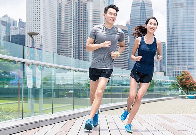6 thói quen đơn giản giúp cải lão hoàn đồng, thực hiện hàng ngày sẽ giúp bạn trẻ ra 10 tuổi- Ảnh 3. 6 thói quen đơn giản giúp cải lão hoàn đồng, thực hiện hàng ngày sẽ giúp bạn trẻ ra 10 tuổi- Ảnh 3.