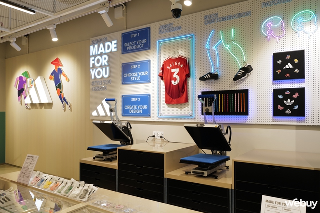 Cận cảnh Brand Center đầu tiên tại Việt Nam của adidas: Mang đậm dấu ấn đường phố Việt- Ảnh 5. Cận cảnh Brand Center đầu tiên tại Việt Nam của adidas: Mang đậm dấu ấn đường phố Việt- Ảnh 5.