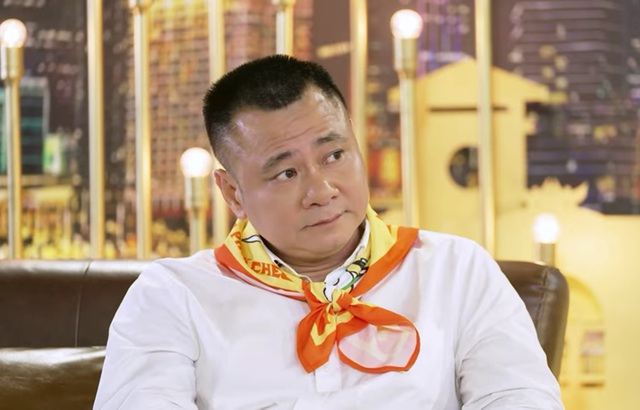 Nam NSND là Đại tá quân đội: "Tôi hơi cay mũi, nghĩ bị coi thường"- Ảnh 1. Nam NSND là Đại tá quân đội: "Tôi hơi cay mũi, nghĩ bị coi thường"- Ảnh 1.