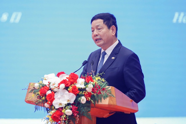 FPT ký thỏa thuận hợp tác với loạt tập đoàn Nhật Bản, ông Trương Gia Bình đề xuất khai thác nguồn nhân lực Việt qua cơ chế liên Chính phủ- Ảnh 1.