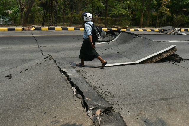 Nguy&ecirc;n nh&acirc;n g&acirc;y ra thảm họa động đất ở Myanmar: Hiện tượng &ldquo;si&ecirc;u trượt&rdquo; hiếm gặp được v&iacute; như m&aacute;y bay si&ecirc;u thanh, t&agrave;n ph&aacute; diện rộng- Ảnh 2.