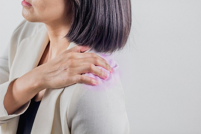 Cảnh báo không thể bỏ qua: Dấu hiệu sớm của UNG THƯ phổi không phải ho mà là 5 bất thường trên cơ thể - Ảnh 3. Cảnh báo không thể bỏ qua: Dấu hiệu sớm của UNG THƯ phổi không phải ho mà là 5 bất thường trên cơ thể - Ảnh 3.