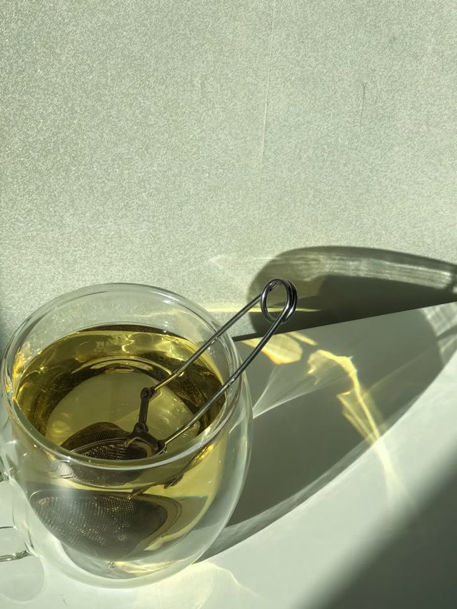 Nắng tàn phá da: Thứ nước rẻ bèo nhiều người uống hàng ngày sẽ tái tạo collagen cho bạn, nhưng phải uống đúng cách- Ảnh 3. Nắng tàn phá da: Thứ nước rẻ bèo nhiều người uống hàng ngày sẽ tái tạo collagen cho bạn, nhưng phải uống đúng cách- Ảnh 3.