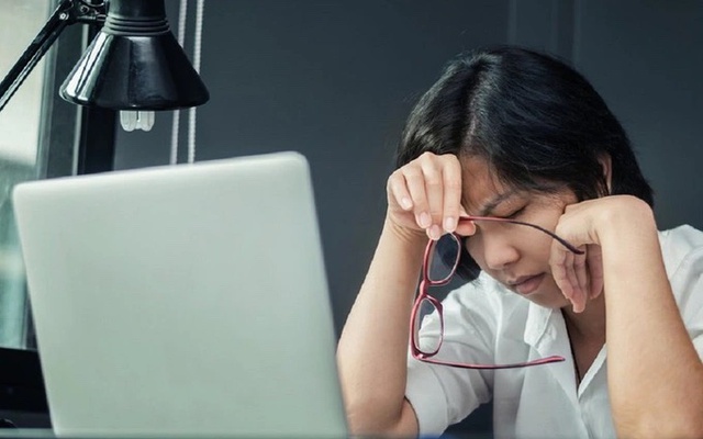 Một “đại dịch thị giác” thầm lặng không loại trừ một ai: Hãy tự bảo vệ mình trước thời đại công nghệ để không trở thành một nô lệ vô tri!- Ảnh 2. Một “đại dịch thị giác” thầm lặng không loại trừ một ai: Hãy tự bảo vệ mình trước thời đại công nghệ để không trở thành một nô lệ vô tri!- Ảnh 2.