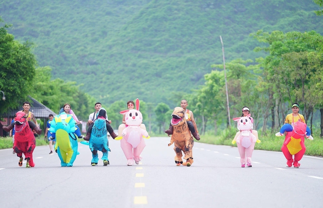Nón lá - Vietnam Festival 2025: Hành trình trải nghiệm nghệ thuật trên di sản- Ảnh 4. Nón lá - Vietnam Festival 2025: Hành trình trải nghiệm nghệ thuật trên di sản- Ảnh 4.