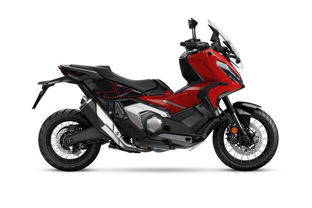 Mẫu xe tay ga khủng n&agrave;y của nh&agrave; Honda được trang bị cốp 22 l&iacute;t v&agrave; mạnh gập 3,5 lần Honda SH 160i- Ảnh 5.