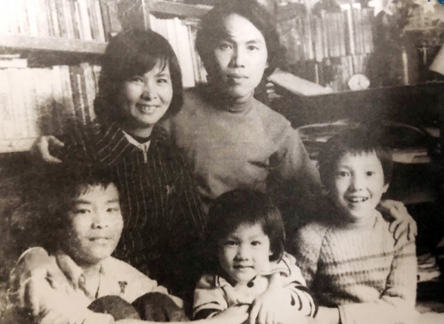 Thư tình Lưu Quang Vũ gửi Xuân Quỳnh: Mãi mãi vẫn là anh của em, yêu thương em, hơn cả những ngày qua cộng lại- Ảnh 2. Thư tình Lưu Quang Vũ gửi Xuân Quỳnh: Mãi mãi vẫn là anh của em, yêu thương em, hơn cả những ngày qua cộng lại- Ảnh 2.