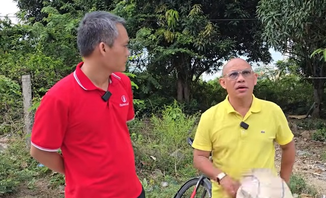 Trùm Điền Quân Color Man phá sản, đạp xe đi làm thuê: "Tôi phải cố trụ việc, không họ đuổi việc"- Ảnh 2. Trùm Điền Quân Color Man phá sản, đạp hi88.com đi làm thuê: "Tôi phải cố trụ việc, không họ đuổi việc"- Ảnh 2.