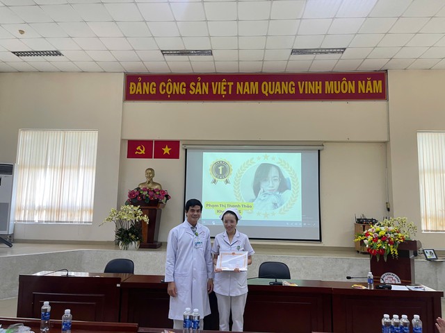 Bệnh viện Quận Bình Tân tổ chức thành công Hội thi Đánh giá năng lực Điều dưỡng – Hộ sinh – Kỹ thuật y 2025- Ảnh 3. Bệnh viện Quận Bình Tân tổ chức thành công Hội thi Đánh giá năng lực Điều dưỡng – Hộ sinh – Kỹ thuật y 2025- Ảnh 3.