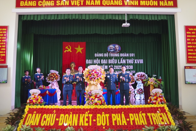 Đảng bộ Trung đoàn 591 tổ chức thành công Đại hội đại biểu nhiệm kỳ 2025 - 2030- Ảnh 3. Đảng bộ Trung đoàn 591 tổ chức thành công Đại hội đại biểu nhiệm kỳ 2025 - 2030- Ảnh 3.
