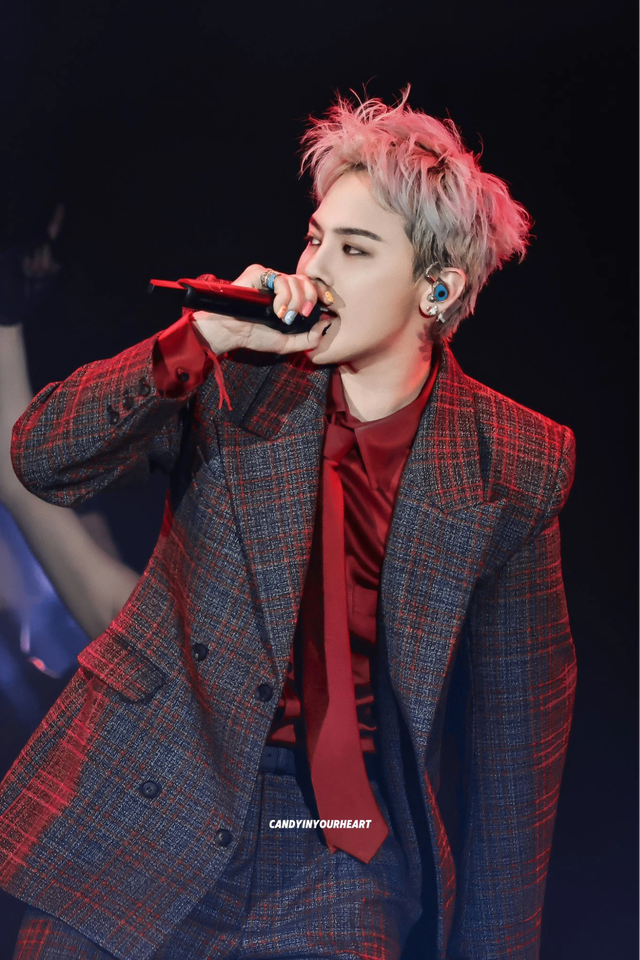 Một ca sĩ Vbiz tiết lộ tinh thần không ổn định, có liên quan G-Dragon?- Ảnh 1. Một ca sĩ Vbiz tiết lộ tinh thần không ổn định, có liên quan G-Dragon?- Ảnh 1.