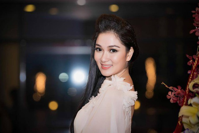 Hoa hậu nổi tiếng cả nước, quê Hải Phòng: "Họ trực ở nhà tôi và làm những việc rất kinh khủng"- Ảnh 2. Hoa hậu nổi tiếng cả nước, quê Hải Phòng: "Họ trực ở nhà tôi và làm những việc rất kinh khủng"- Ảnh 2.