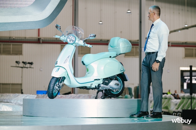 Vespa Primavera & Sprint 2025 chính thức ra mắt tại Việt Nam: Di sản gần 80 năm kết hợp với công nghệ đỉnh cao, chuẩn Vibe Gen Z!- Ảnh 21. Vespa Primavera & Sprint 2025 chính thức ra mắt tại Việt Nam: Di sản gần 80 năm kết hợp với công nghệ đỉnh cao, chuẩn Vibe Gen Z!- Ảnh 21.