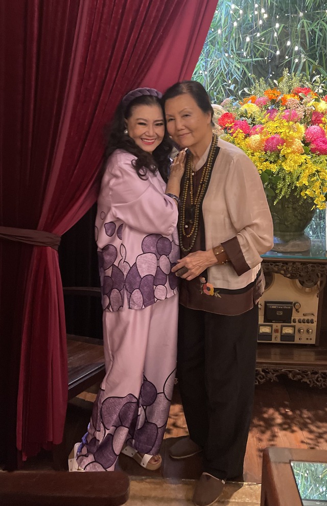 Ba minh tinh điện ảnh U90 hội tụ, 2 người là NSND- Ảnh 1.