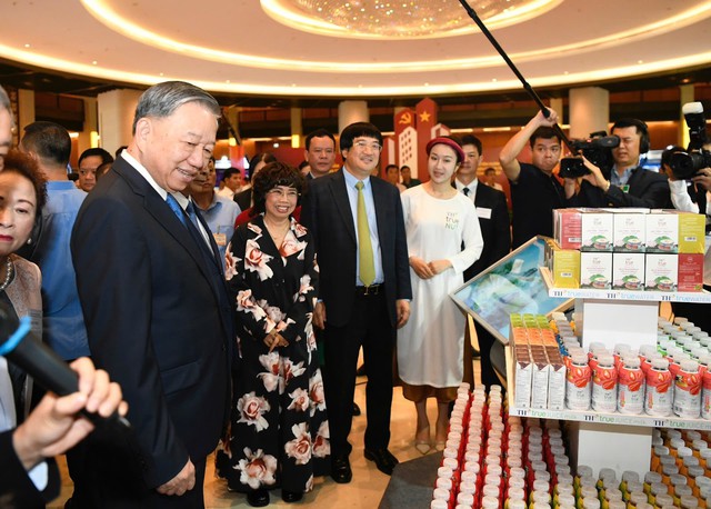 Khẳng định vai trò đầu tàu: Phú Thái công bố chiến lược 2033, hưởng ứng mạnh mẽ Nghị quyết 68-NQ/TW - Ảnh 2.