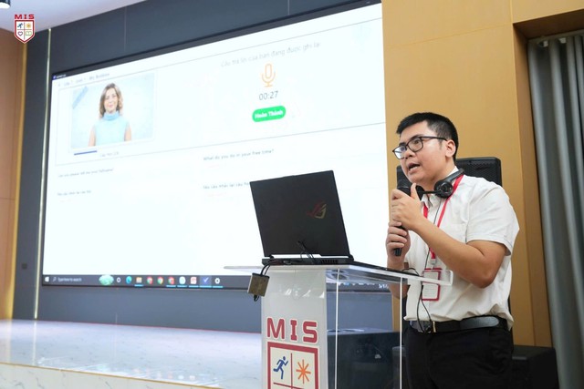 Hà Nội Gần 100 giáo viên thủ lĩnh chung tay định hình tương lai giáo dục trong kỷ nguyên AI với sự kiện AI EmpowerED – Khai mở sức mạnh giáo dục thời AI- Ảnh 15. Hà Nội Gần 100 giáo viên thủ lĩnh chung tay định hình tương lai giáo dục trong kỷ nguyên AI với sự kiện AI EmpowerED – Khai mở sức mạnh giáo dục thời AI- Ảnh 15.