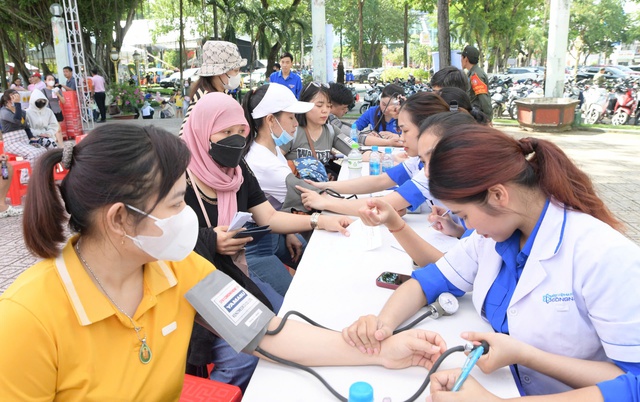 Sôi động Ngày hội “Thanh niên công nhân – Lan toả năng lượng tích cực” tại Đồng Nai- Ảnh 4. Sôi động Ngày hội “Thanh niên công nhân – Lan toả năng lượng tích cực” tại Đồng Nai- Ảnh 4.