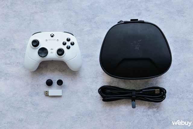 Mở hộp trải nghiệm nhanh Razer Wolverine V3 Pro: Đắt xắt ra miếng, game thủ khó tính cũng phải gật gù bởi cảm giác bấm siêu đã- Ảnh 3. Mở hộp trải nghiệm nhanh Razer Wolverine V3 Pro: Đắt xắt ra miếng, game thủ khó tính cũng phải gật gù bởi cảm giác bấm siêu đã- Ảnh 3.