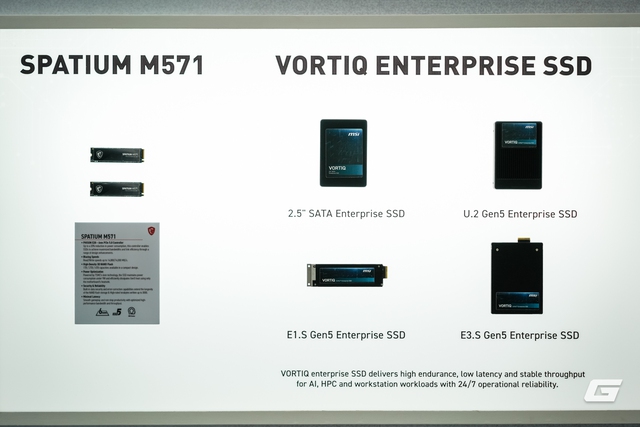 Dạo qua gian hàng MSI tại Computex 2025: GPU mạ Titan, tản nhiệt CPU mà có màn hình... to như smartphone- Ảnh 13. Dạo qua gian hàng MSI tại Computex 2025: GPU mạ Titan, tản nhiệt CPU mà có màn hình... to như smartphone- Ảnh 13.