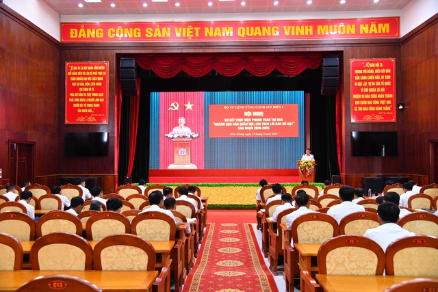 Bộ Tư lệnh Vùng Cảnh sát biển 4 sơ kết phong trào thi đua Ngành Hậu cần làm theo lời Bác Hồ dạy- Ảnh 1. Bộ Tư lệnh Vùng Cảnh sát biển 4 sơ kết phong trào thi đua Ngành Hậu cần làm theo lời Bác Hồ dạy- Ảnh 1.