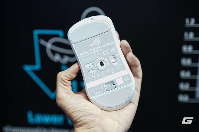 ASUS tung loạt thiết bị eSports mới tại Computex 2025: bàn phím "xé đôi", chuột nhẹ hơn quả trứng và màn hình 610Hz- Ảnh 4. ASUS tung loạt thiết bị eSports mới tại Computex 2025: bàn phím "xé đôi", chuột nhẹ hơn quả trứng và màn hình 610Hz- Ảnh 4.
