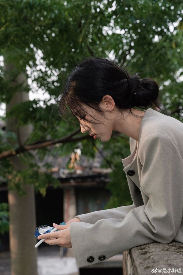 Tình cờ đọc được tin nhắn của chồng với tình cũ: "Nếu không phải vì cô ấy có bầu, anh đã chẳng phụ lòng em"- Ảnh 1.
