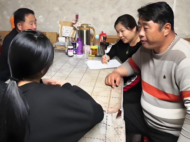 Bố mẹ chia tài sản bất công khiến tôi giận, tìm cách trả đũa chị gái, kết quả khiến cả nhà mất ăn mất ngủ- Ảnh 1. Bố mẹ chia tài sản bất công khiến tôi giận, tìm cách trả đũa chị gái, kết quả khiến cả nhà mất ăn mất ngủ- Ảnh 1.