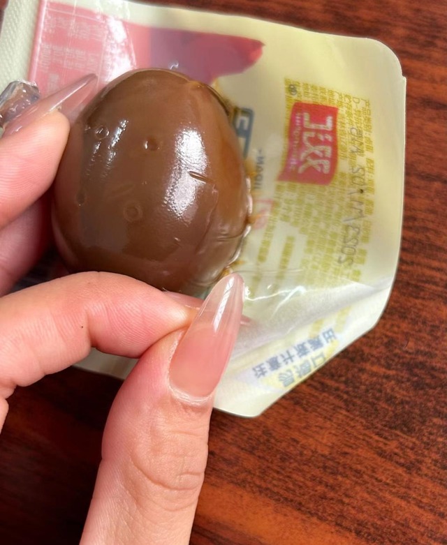 8 loại bao bì bất tiện đến phát điên, dùng mà muốn đập, thật lòng muốn NSX cải thiện!- Ảnh 2. 8 loại bao bì bất tiện đến phát điên, dùng mà muốn đập, thật lòng muốn NSX cải thiện!- Ảnh 2.