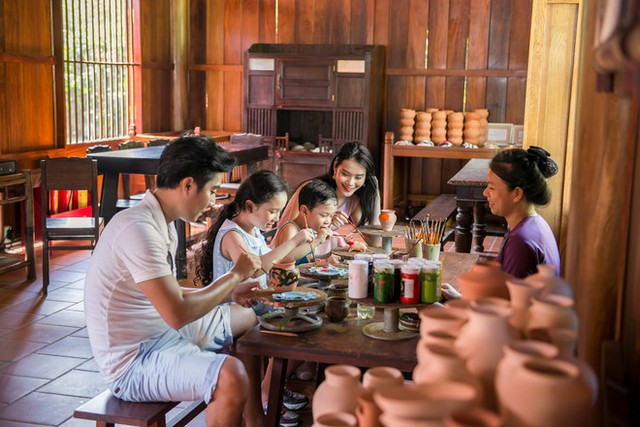 Xu hướng du lịch hè này: Chốn riêng tư sang trọng để gắn kết gia đình- Ảnh 1. Xu hướng du lịch hè này: Chốn riêng tư sang trọng để gắn kết gia đình- Ảnh 1.