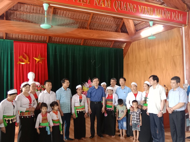 Ninh Bình tập trung phát triển sản xuất, nâng cao thu nhập cho người dân hướng đến mục tiêu giảm nghèo và an sinh xã hội- Ảnh 2. Ninh Bình tập nhà cái hi88 phát triển sản xuất, nâng cao thu nhập cho người dân hướng đến mục tiêu giảm nghèo và an sinh xã hội- Ảnh 2.