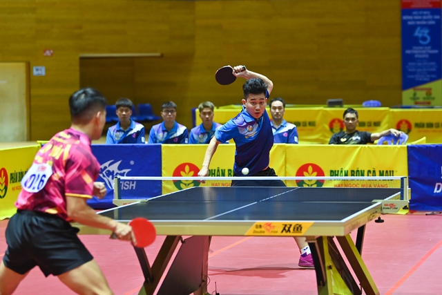Nhà vô địch bóng bàn quốc gia suýt dang dở sự nghiệp vì chấn thương, quyết định nhân ái của bầu Hiển đã cứu vãn tất cả!- Ảnh 1. Nhà vô địch bóng bàn quốc gia suýt dang dở sự nghiệp vì chấn thương, quyết định nhân ái của bầu Hiển đã cứu vãn tất cả!- Ảnh 1.