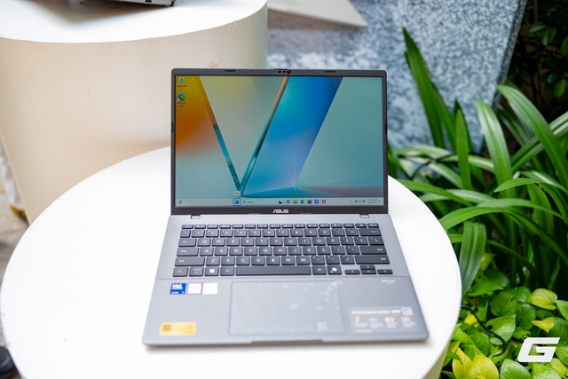 Cận cảnh ASUS Vivobook S14/S16 mới: Mỏng nhẹ cao cấp hơn, hiệu năng được tăng cường, giá từ hấp dẫn- Ảnh 8. Cận cảnh hi88.con mới: Mỏng nhẹ cao cấp hơn, hiệu năng được tăng cường, giá từ hấp dẫn- Ảnh 8.