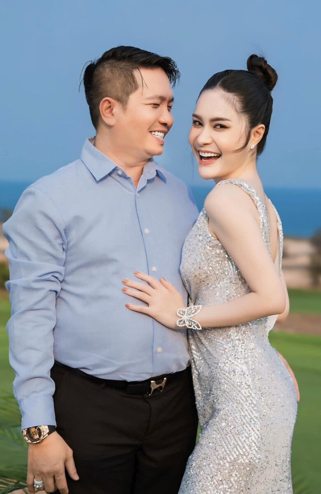 Nữ đại gia 9x: Từ ca sĩ ít danh tiếng đến danh xưng 'thánh nổ' khắp mạng xã hội- Ảnh 1.