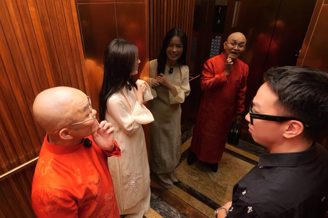 Xuân Hinh: "Tôi gần 70 rồi mà da cứ mịn như da em bé"- Ảnh 1. Xuân Hinh: "Tôi gần 70 rồi mà da cứ mịn như da em bé"- Ảnh 1.