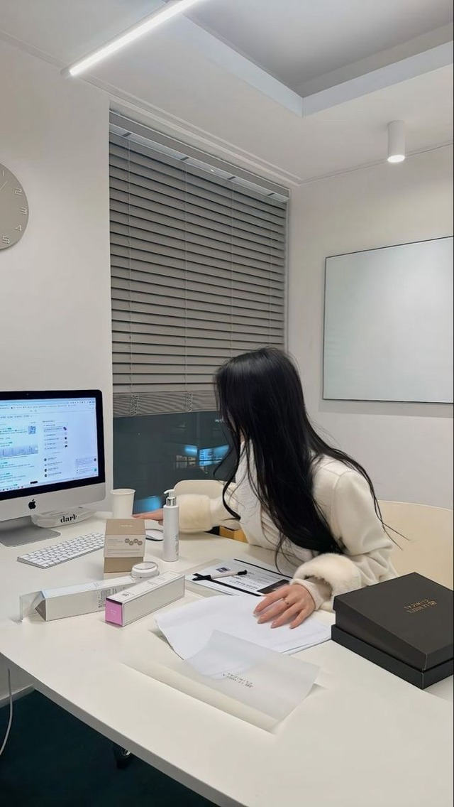 Tại sao cứ nhận lương xong là lại muốn nghỉ việc: Khi có tiền, người ta bỗng muốn sống khác...- Ảnh 1. Tại sao cứ nhận lương xong là lại muốn nghỉ việc: Khi có tiền, người ta bỗng muốn sống khác...- Ảnh 1.