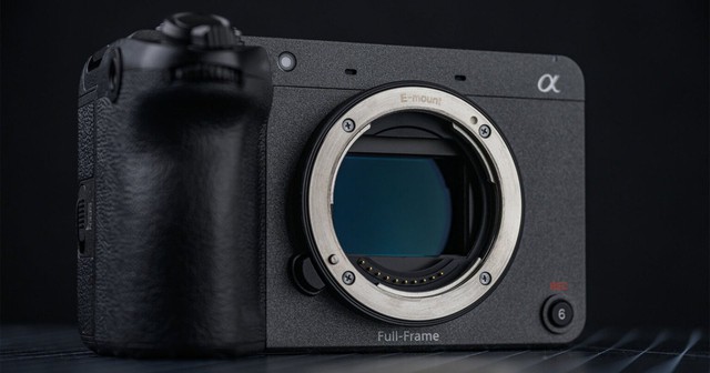 Sony công bố máy quay nhỏ gọn FX2: Ống ngắm điện tử lật lên xuống, rẻ hơn FX3 mà còn nhiều 'chấm' hơn- Ảnh 1.