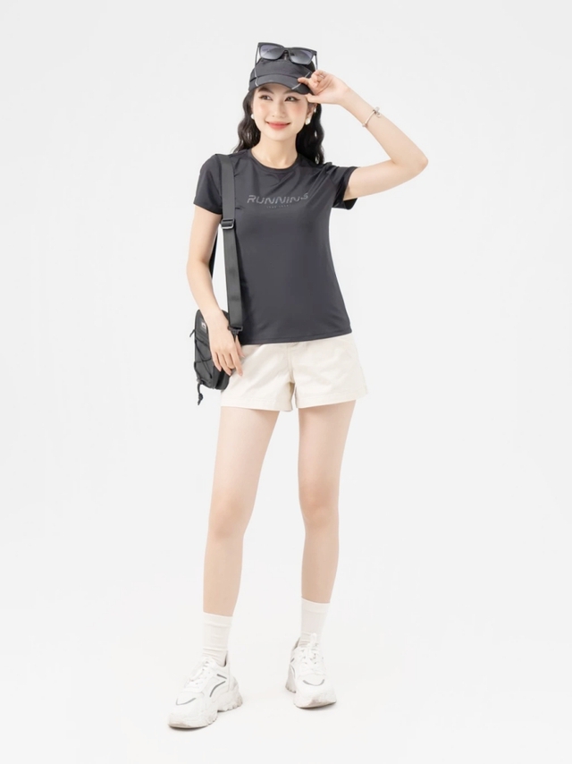 Vì sao mùa hè này bạn nên cân nhắc trước khi mặc quần short ra đường? So sánh 3 kiểu trang phục sẽ khiến bạn thay đổi suy nghĩ- Ảnh 10. Vì sao mùa hè này bạn nên cân nhắc trước khi mặc quần hi88.com lừa đảo đường? So sánh 3 kiểu trang phục sẽ khiến bạn thay đổi suy nghĩ- Ảnh 10.