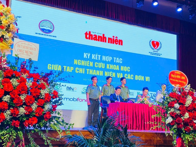 Tạp chí Thanh niên góp phần nâng cao hiệu quả đấu tranh phản bác các quan điểm sai trái, thù địch trên không gian mạng tăng cường bảo vệ nền tảng tư tưởng của Đảng trong giai đoạn hiện nay- Ảnh 5. Tạp chí Thanh niên góp phần nâng cao hiệu quả đấu tranh phản bác các quan điểm sai trái, thù địch trên không gian mạng tăng cường bảo vệ nền tảng tư tưởng của Đảng trong giai đoạn hiện nay- Ảnh 5.