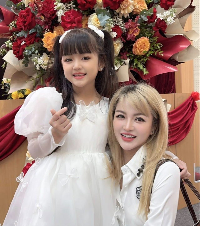 Cherry An Nhiên: “Tiểu hoa đán” làng mẫu Việt, mới 8 tuổi đã kiếm hàng chục triệu mỗi giờ- Ảnh 11. hi88 hi880 An Nhiên: “Tiểu hoa đán” làng mẫu Việt, mới 8 tuổi đã kiếm hàng chục triệu mỗi giờ- Ảnh 11.