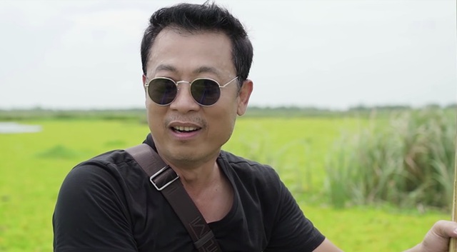 Nam nghệ sĩ cát xê 200 triệu, đàn em nói "khéo phải sở hữu 500 tới 700 cây vàng rồi"- Ảnh 2. Nam nghệ sĩ cát xê 200 triệu, đàn em nói "khéo phải sở hữu 500 tới 700 cây vàng rồi"- Ảnh 2.