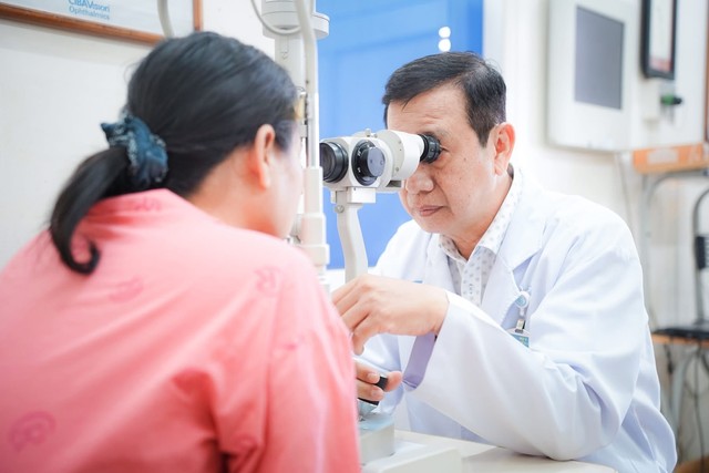 Bệnh viện Chợ Rẫy trắng đêm, xuyên lễ tiếp nhận tạng hiến và ghép thành công cho 6 bệnh nhân trong 24 giờ- Ảnh 4. Bệnh viện Chợ Rẫy trắng đêm, xuyên lễ tiếp nhận tạng hiến và ghép thành công cho 6 bệnh nhân trong 24 giờ- Ảnh 4.