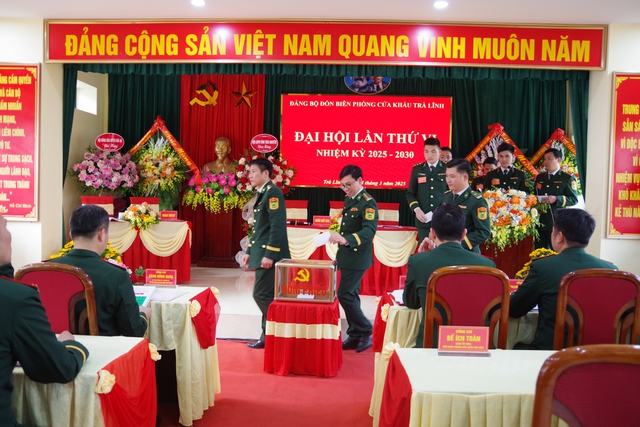 Đồn Biên phòng Trà Lĩnh - Quyết tâm triển khai thực hiện hiệu quả nghị quyết Đại hội- Ảnh 2. Đồn Biên phòng Trà Lĩnh - Quyết tâm triển khai thực hiện hiệu quả nghị quyết Đại hội- Ảnh 2.