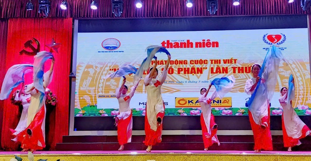 Phát động Cuộc thi viết “Vượt lên số phận” lần thứ VIII- Ảnh 2. Phát động Cuộc thi viết “Vượt lên số phận” lần thứ VIII- Ảnh 2.