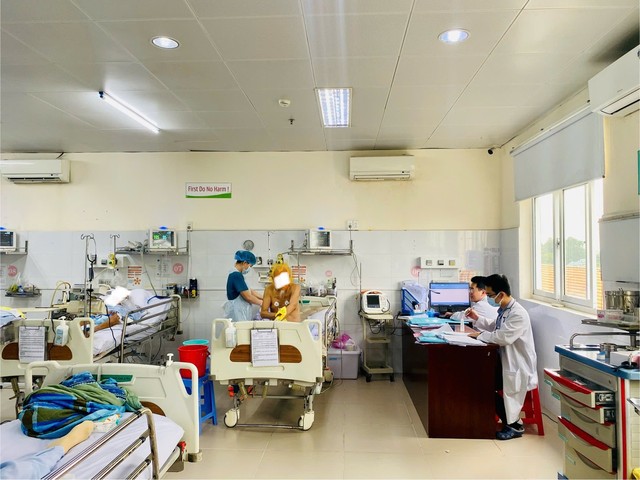 Đột quỵ não gia tăng và trẻ hóa: Bác sĩ cảnh báo đừng chủ quan với sức khỏe- Ảnh 4. Đột quỵ não gia tăng và trẻ hóa: Bác sĩ cảnh báo đừng chủ quan với sức khỏe- Ảnh 4.
