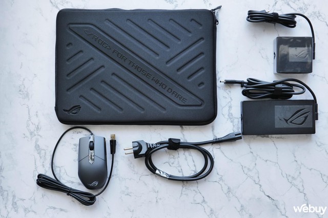 Đánh giá ROG Zephyrus G14 2025: Không ai nghĩ laptop gaming mỏng nhẹ như này lại “giấu hàng nặng” RTX 5080- Ảnh 7. Đánh giá ROG Zephyrus G14 2025: Không ai nghĩ laptop gaming mỏng nhẹ như này lại “giấu hàng nặng” RTX 5080- Ảnh 7.