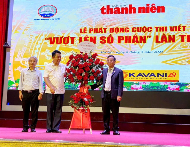 Phát động Cuộc thi viết “Vượt lên số phận” lần thứ VIII- Ảnh 5. Phát động Cuộc thi viết “Vượt lên số phận” lần thứ VIII- Ảnh 5.